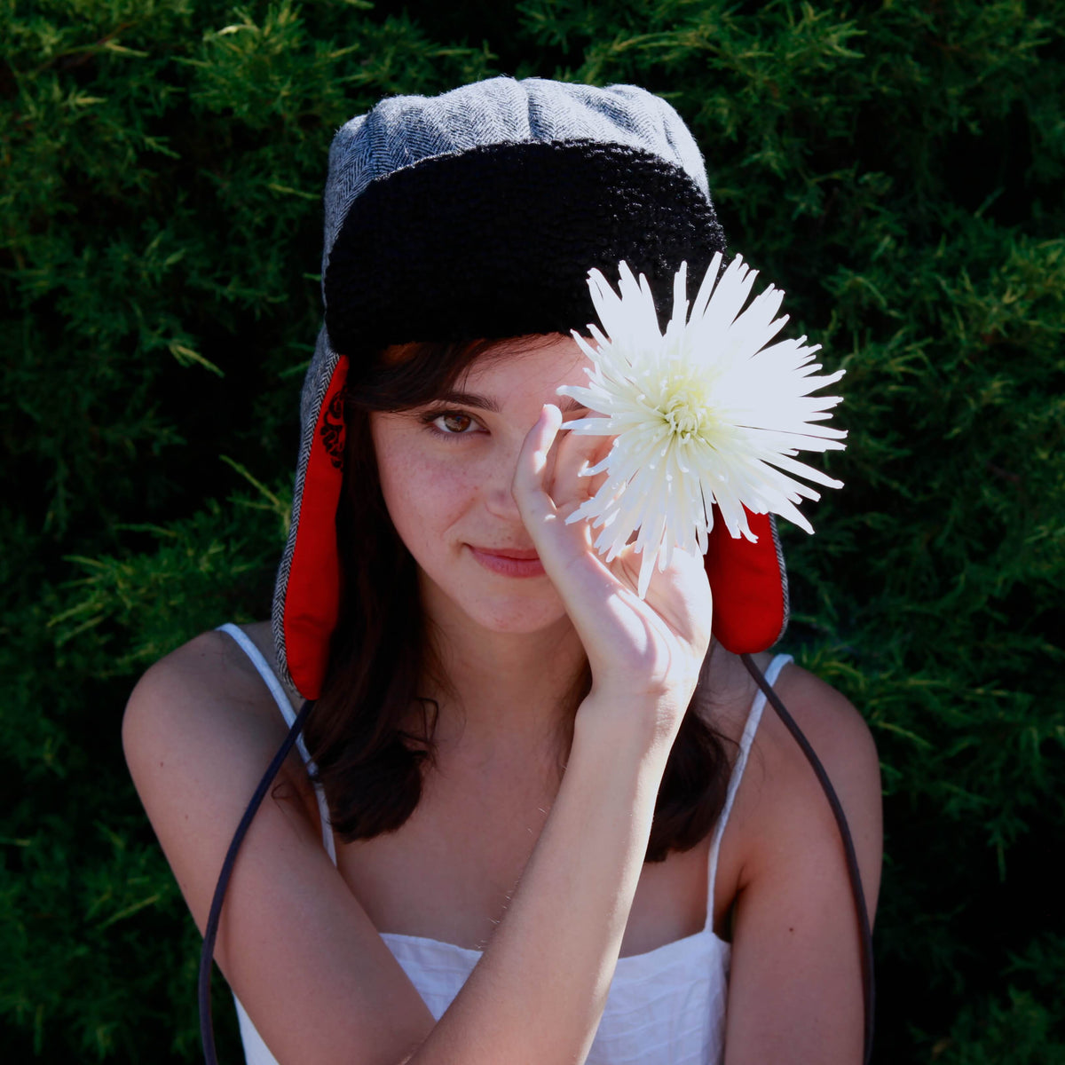 "1876" Hat - Black & White Wool With Red Lining